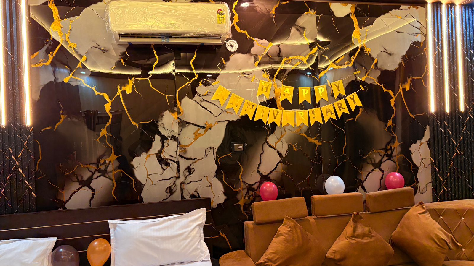 Luxury Room 1